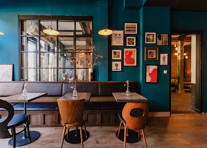 מלון De Vijsel 4*